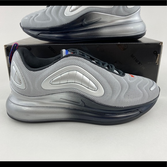 🧊NEW Nike Air Max 720 Metallic Silver🧊 - Picture 8 of 15
